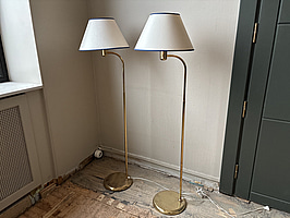 2 st. Golvlampor Ö