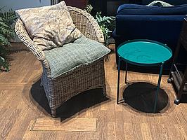 Fåtölj inkl. soffbord Ikea