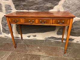 Sideboard Reprodux England