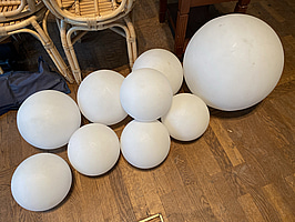 9 st. Lampor, Star Trading