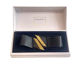 Hårband i läder Balmain Paris, med 14k guldpläterade detaljer