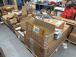Parti reservdelar & tillbehör till vätgastankstationer / Assorted spare parts and accessories for hydrogen refueling stations