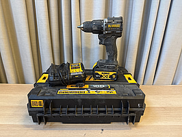 Slagborr Dewalt DCD100 med batteri & laddare