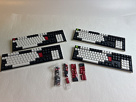 4 st. Tangentbord Ducky One 2