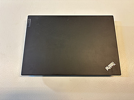 Bärbar dator Lenovo ThinkPad T14s 14 tum. OBS! Repad skärm