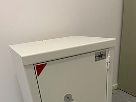 Säkerhetsskåp, 105x98x45 cm