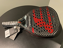 Padelracket Bullpadel - Xplo Di Nenno, 2025, ord. pris 2800 kr