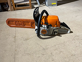 Motorsåg STIHL MS 241 C,
