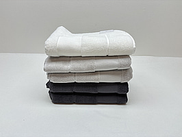 5 st. Badrumsmattor Lexington, olika färger, Ord. pris inkl. moms: ca 2500 kr.
