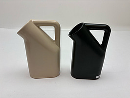 2 st. Karaff Muuto, Tub Jug, Totalt ord. pris inkl. moms: ca 1870 kr