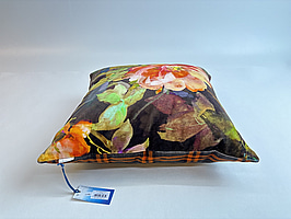 Soffkudde Designers Guild Gertrude Rose Chestnut. Ord. pris inkl. moms: ca 1990 kr.