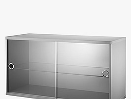 Vitrinskåp String, grå 78x30 cm. Ord. pris inkl. moms: ca 3595 kr.