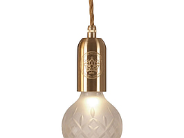 Pendellampa Lee Broom frostat glas Mässing. Ord. pris inkl. moms: ca 4725 kr.