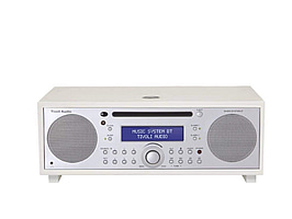 Musiksystem Tivoli Audio vit/ silver. Ord. pris inkl. moms: ca 7490 kr.