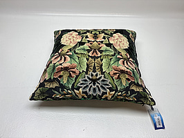 Soffkudde Designers Guld Ord. pris inkl. moms: ca 2250 kr