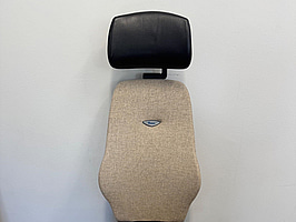 8 st. Kinnarps arbetsstol plus, beige, med polerat aluminumkryss