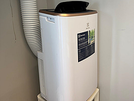 1 st. Airconditioner från Electrolux Chillflex Pro Portabel 71 cm x 48 cm x 39 cm
