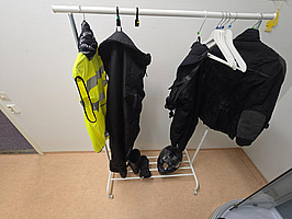 Uppsättning MC-kläder