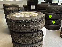 4 st. Vinterhjul Nexen 215/65R16 98Q