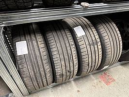 4 st. Sommarhjul Pirelli 245/40R20