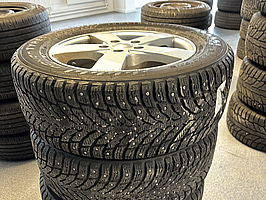 4 st. Vinterhjul Nokian 215/60R16