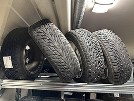 4 st. Vinterhjul Nokian Hakkapeliitta R2 185/65 R15 92R XL