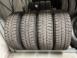 4 st. Vinterhjul Bridgestone 215/65 R16 102T
