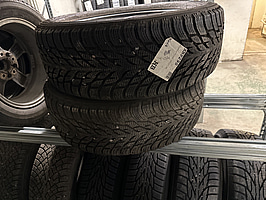 2 st. Däck Nokian tyres hakkapeliitta r3 suv 235/55 R19