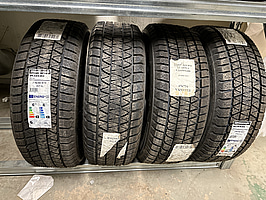 4 st. Vinterhjul Bridgestone 235/55R19 105T