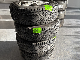 4 st. Vinterhjul Nokian 215/70R16 100T