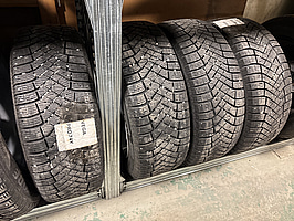 4 st. Vinterhjul Pirelli 205/55R16 94T