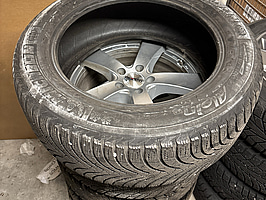 1 st. Däck Michelin 225/55R17