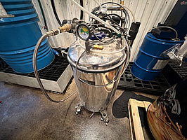 Bränslespilltank med sugsystem