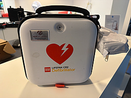 Defibrillator, Physio-Control LifePak CR2