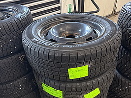 4-pack däck, 185/65R15, svart, med stålfälg