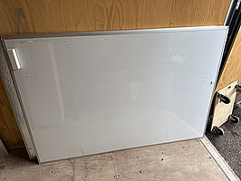 2 st Whiteboard 180x120 cm