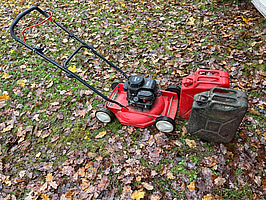 Gräsklippare, Jonsered och jeepdunkar