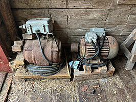 2 st. äldre elmotorer