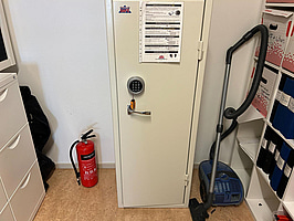 Säkerhetsskåp/ vapenskåp