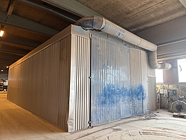Lack- & blästerbox med utrustning - 8x16 m med dubbla portar