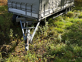 HAPERT V2700 trailer täckt bilsläp, transport