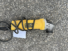 Elhandverktyg Dewalt och Bosch