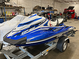 Vattenskoter Yamaha GP1800 Längd (m): 3,35