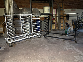 2 st torkställ för dörrar/luckor m.m.