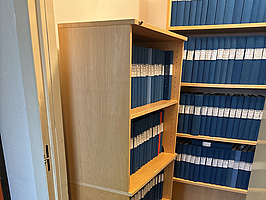 4 st. bokhyllor, ljus trä