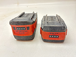 2 st. Batterier till skruvdragare