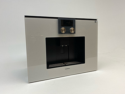 Kaffemaskin Gaggenau CMP250132 Serie 200, helautomatisk, silver. Nypris inkl. moms ca. 61000 kr