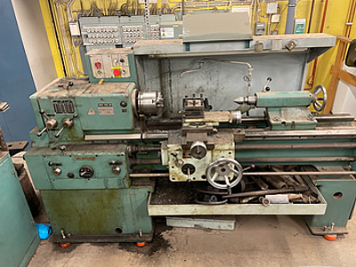 Universalsvarv TOS Trenčín SN 40–50B