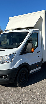 Ford Transit Chassi 350 2.2 TDCi FWD (155hk) - 2014 skåp med bakgavellift lätt lastbil