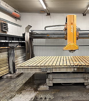 Vattenkyld stensåg Julun SQC-700X | tilt- & vridbart bord | 2016